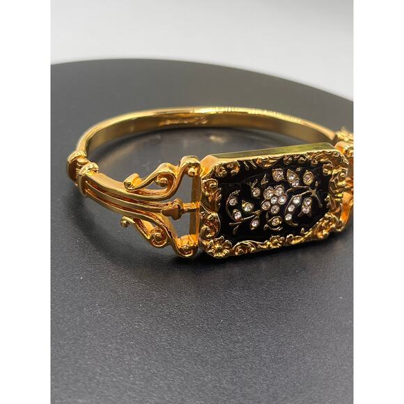 Avon Smithsonian Institution Vintage Mary Todd Lincoln Black Enamel Bracelet Box - Picture 3 of 8